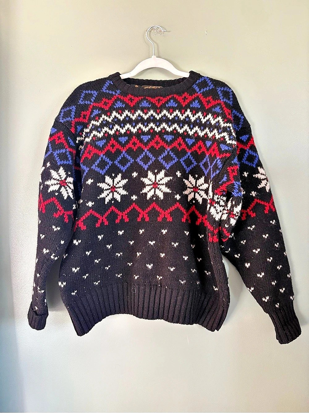 Eddie Bauer Wool Geometric Sweater Size Large